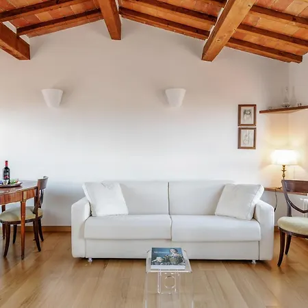 Appartement Guesthost - San Marco With Panoramic View